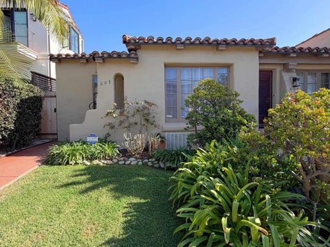 Photo of 607 Arenas St, La Jolla, CA 92037 (MLS # 260022698SD)