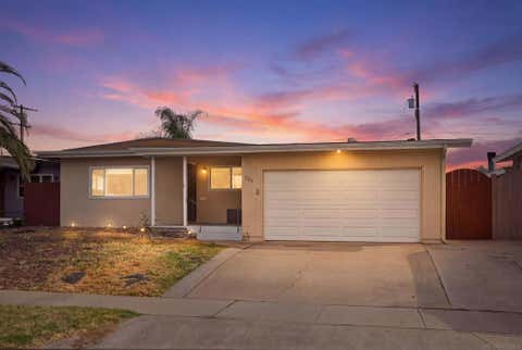 Photo of 225 E Renette Ave Ave, El Cajon, CA 92020 (MLS # 260020022SD)