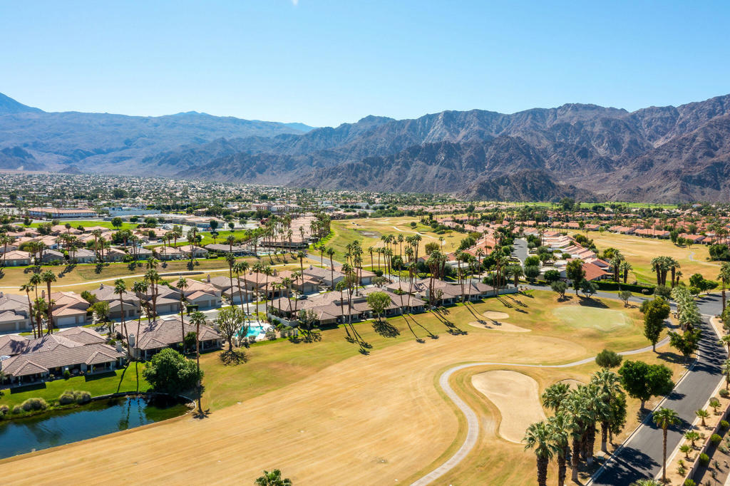 Duna La Quinta - Residential