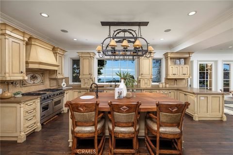 Tiny photo for 2 Channel Vista Vis, Newport Coast, CA 92657 (MLS # NP26023301)