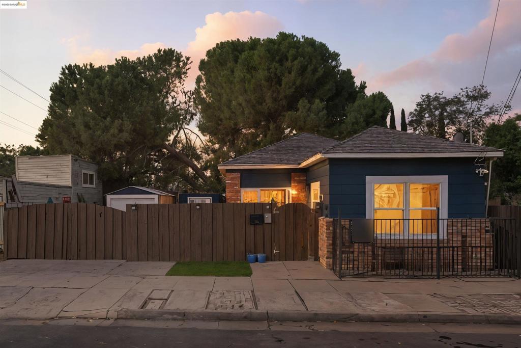 DOWNTOWN ANTIOCH - Residential