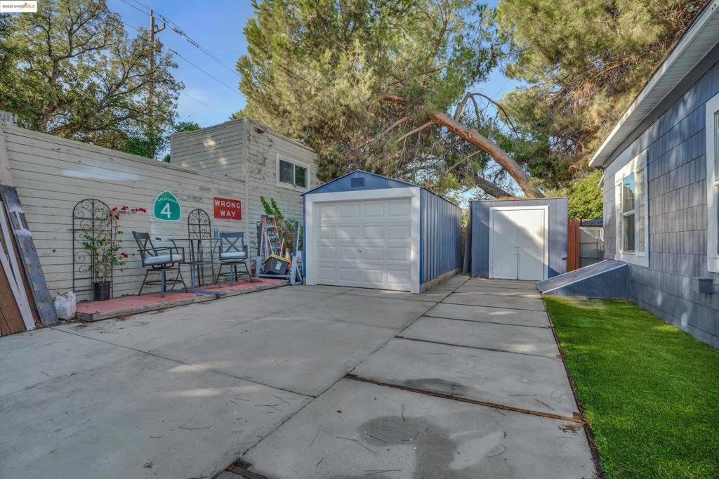 DOWNTOWN ANTIOCH - Residential