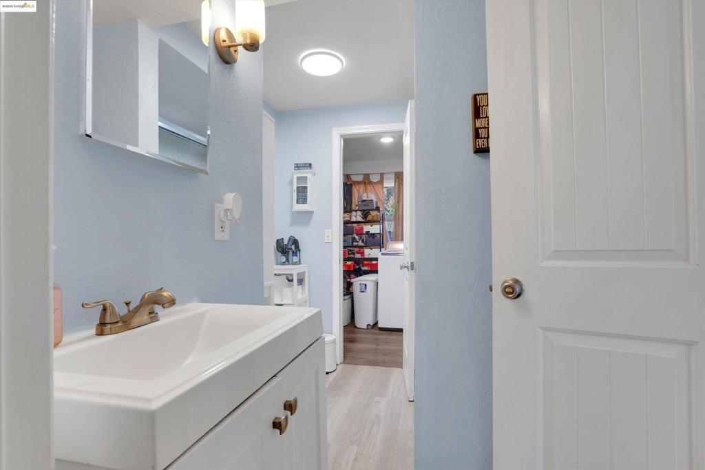 DOWNTOWN ANTIOCH - Residential