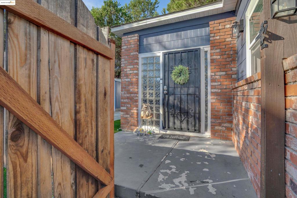 DOWNTOWN ANTIOCH - Residential