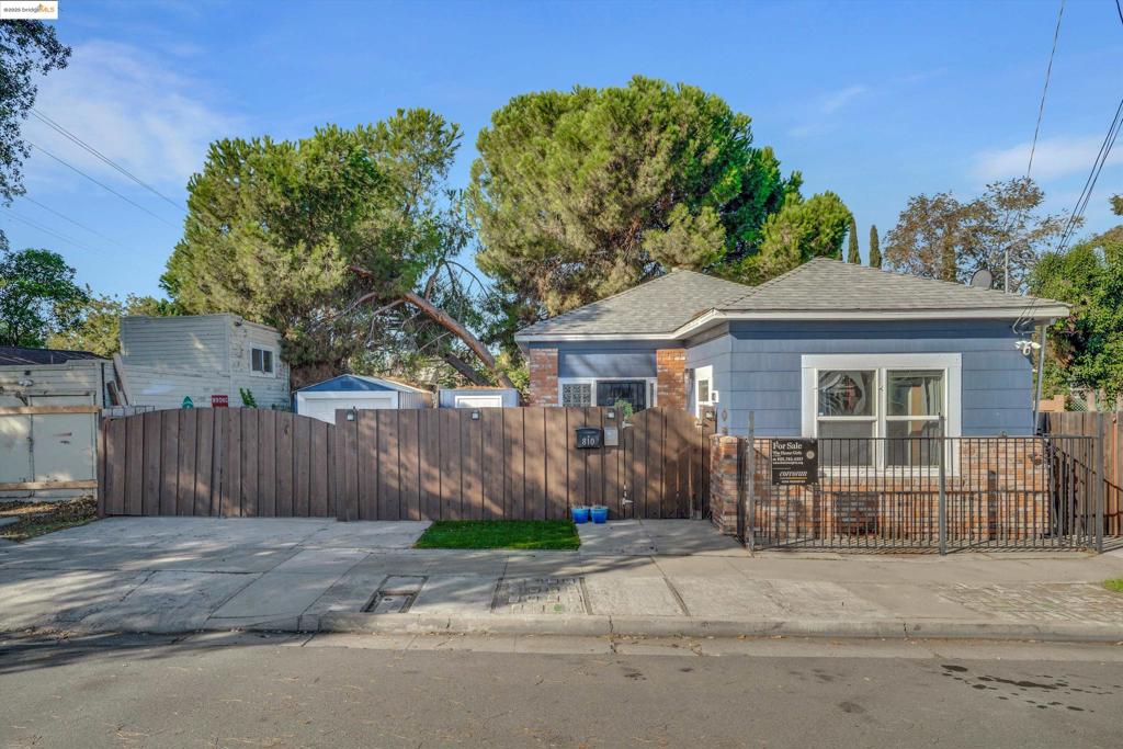 DOWNTOWN ANTIOCH - Residential