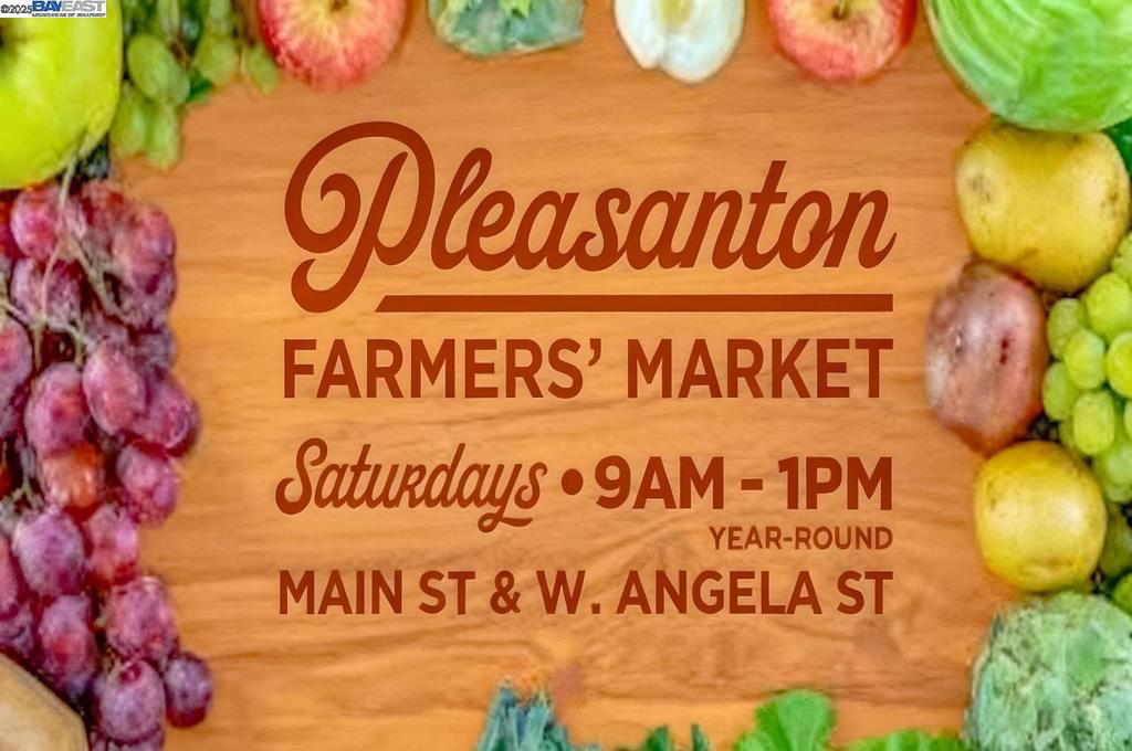 DEL VALLE COURT - Residential