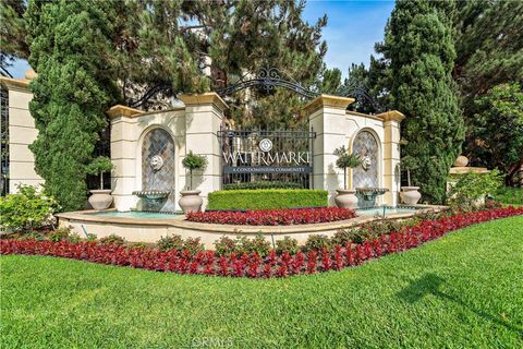 Photo of 3131 Watermarke Place, Irvine, CA 92612 (MLS # OC25096914)