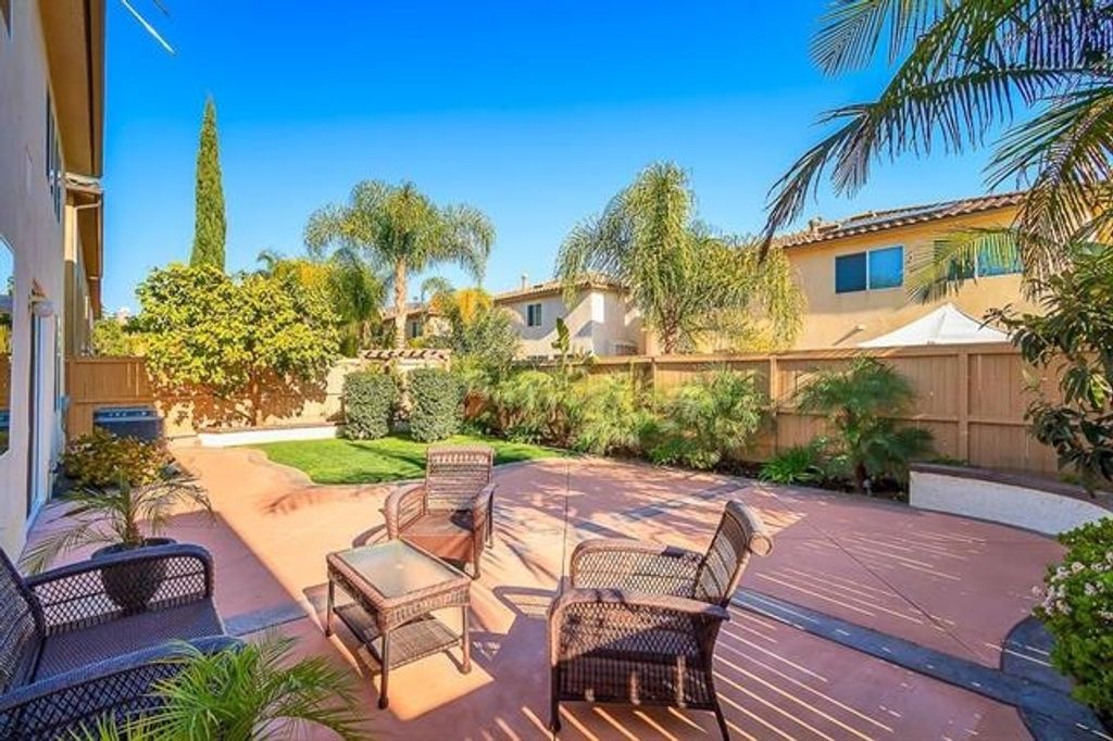 listing image 130722916260026100302