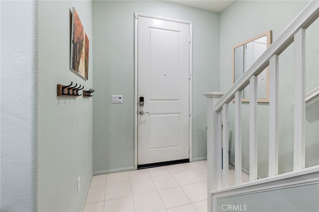 7447 Starfire Pl