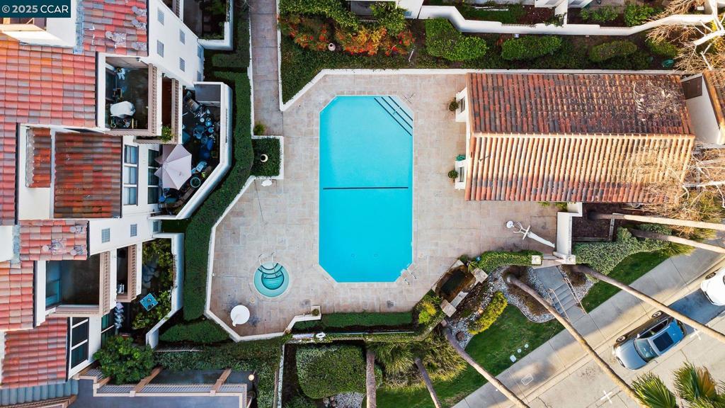 THE VILLAS - Residential