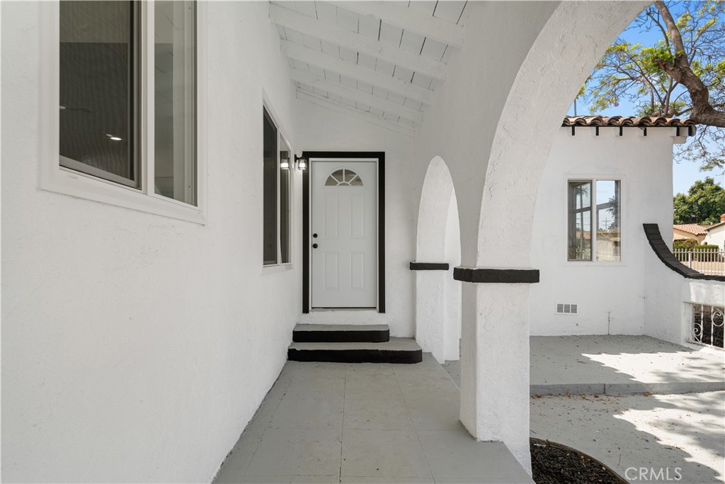 1412 W 93rd Street