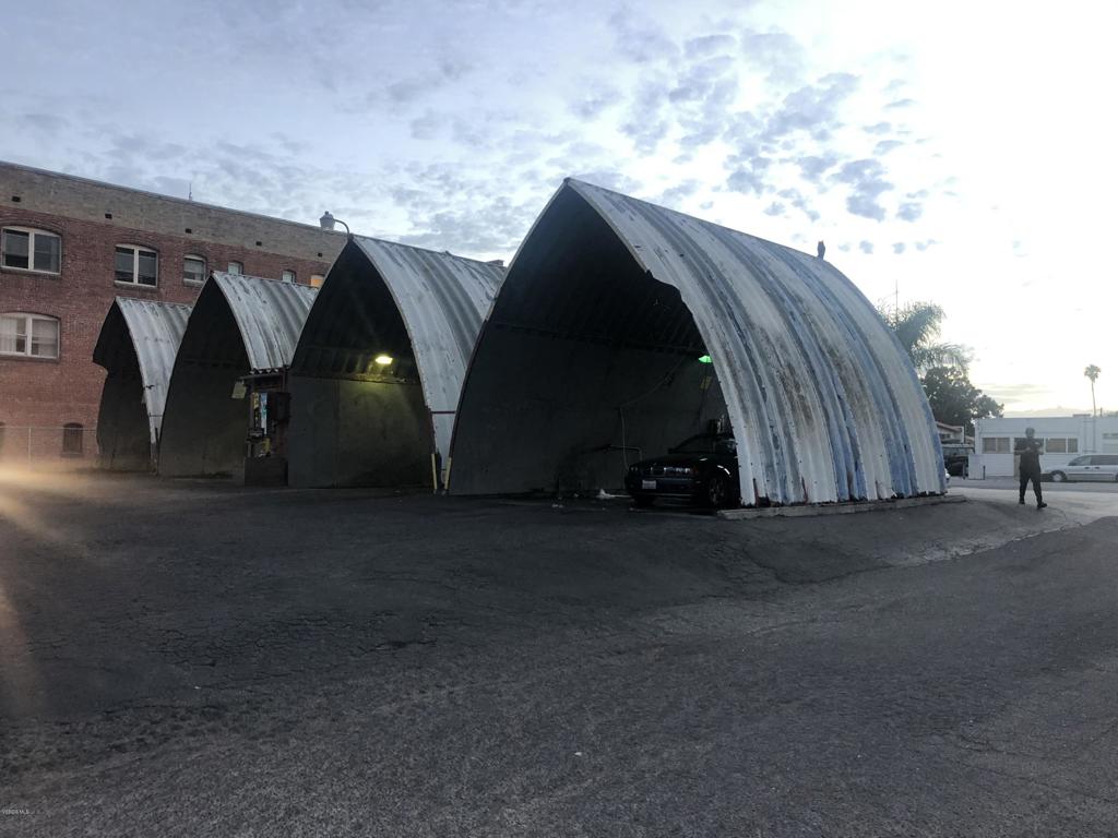 624 N Ventura Avenue