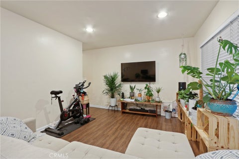 Photo of 939 E Appleton Street #25, Long Beach, CA 90802 (MLS # PW26190002)