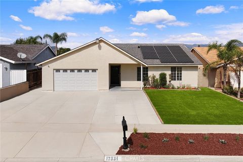 17334 Seville Court Fontana CA 92335