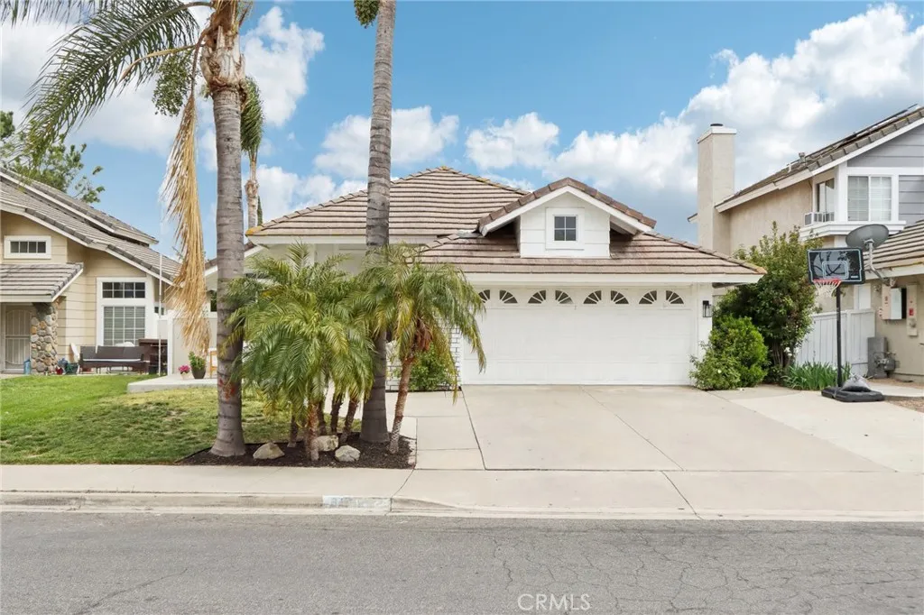 Murrieta, California 92562, United States, 3 Bedrooms Bedrooms, ,2 BathroomsBathrooms,Residential,Active,117202