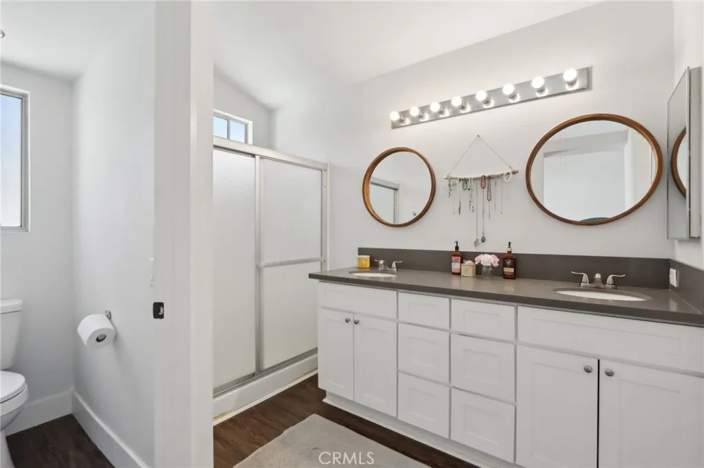 Murrieta, California 92562, United States, 3 Bedrooms Bedrooms, ,2 BathroomsBathrooms,Residential,Active,117202