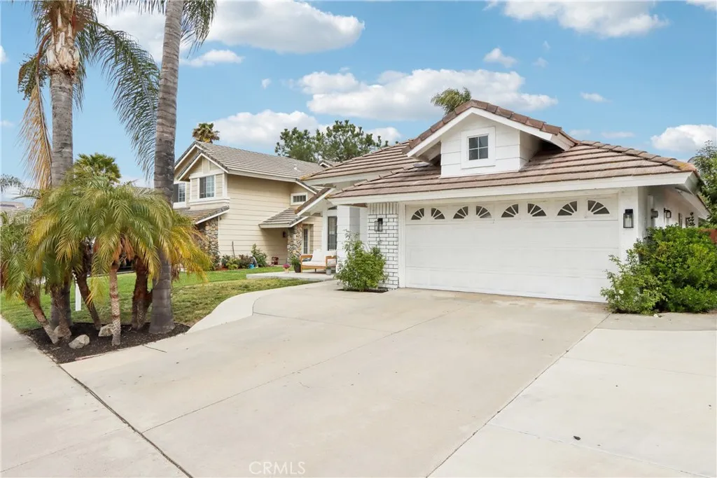 Murrieta, California 92562, United States, 3 Bedrooms Bedrooms, ,2 BathroomsBathrooms,Residential,Active,117202