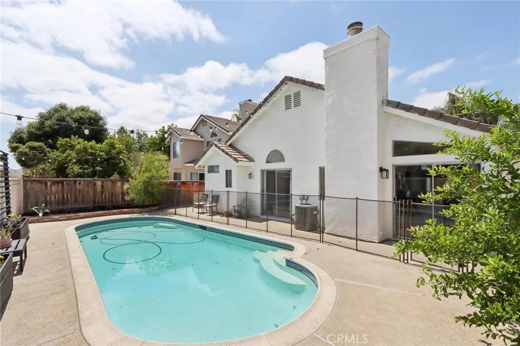 Murrieta, California 92562, United States, 3 Bedrooms Bedrooms, ,2 BathroomsBathrooms,Residential,Active,117202