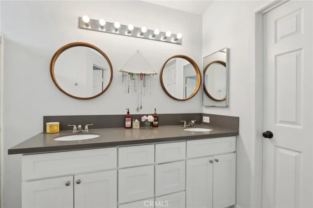 Murrieta, California 92562, United States, 3 Bedrooms Bedrooms, ,2 BathroomsBathrooms,Residential,Active,117202