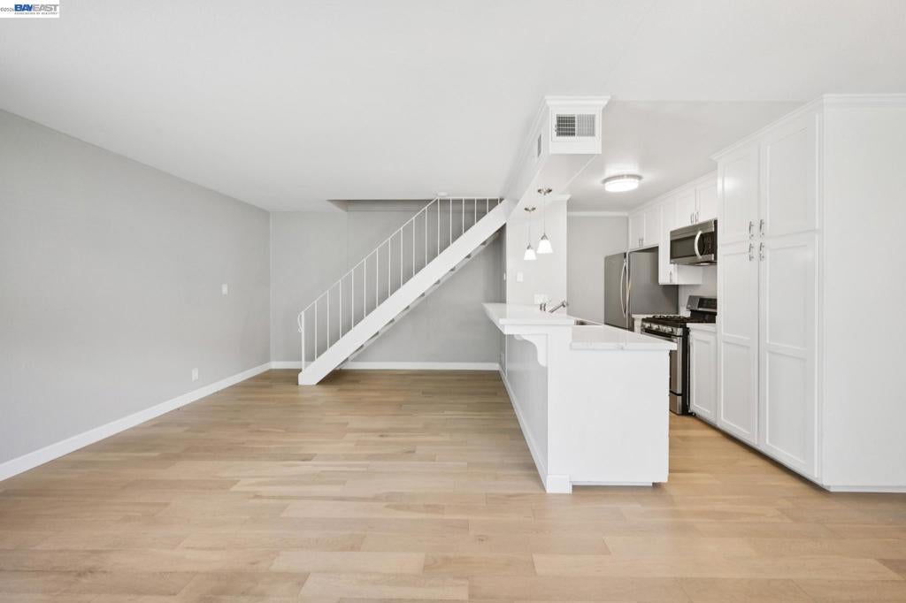 2122 Arroyo Ct 2