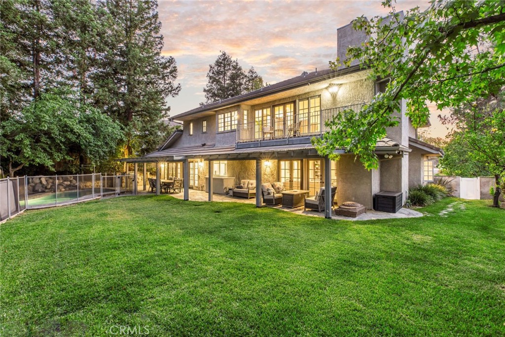 6032 County Oak Road