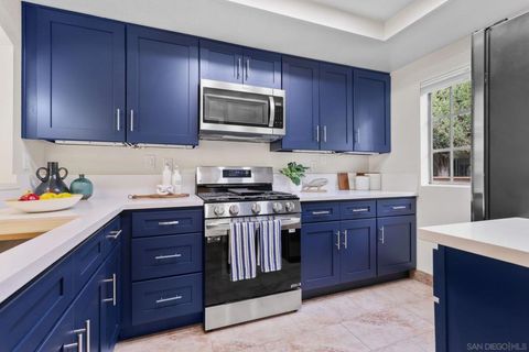 Photo of 740 Breeze Hill Rd. Rd #193, Vista, CA 92081 (MLS # 260001871SD)