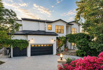 419 Helga Court Newbury Park CA 91320