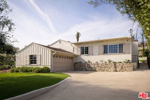 Photo of 14929 Whitfield Avenue, Pacific Palisades, CA 90272 (MLS # 26672547)