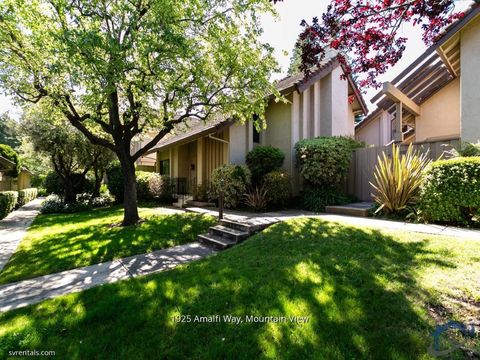 Photo of 1925 Amalfi Way, Mountain View, CA 94040 (MLS # ML82031214)