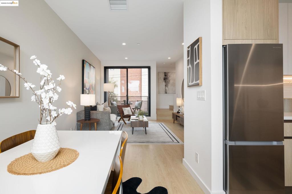 GLENVIEW - Residential