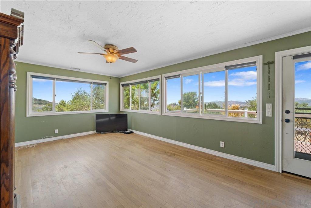Valley Center - Residential