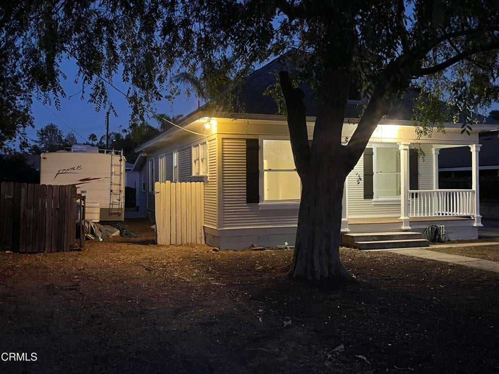 715 Encino Place