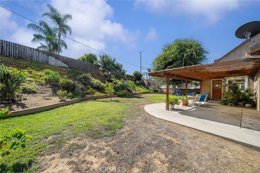 604 N Charter