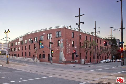Photo of 900 E 1st Street #310, Los Angeles, CA 90012 (MLS # 26645057)