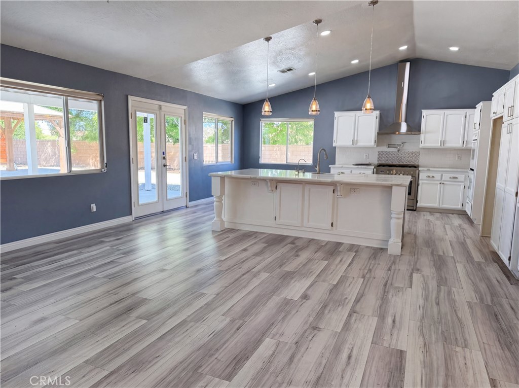 15358 Lookout