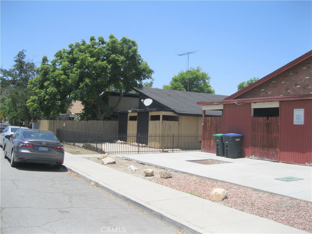 235 E 7th Street