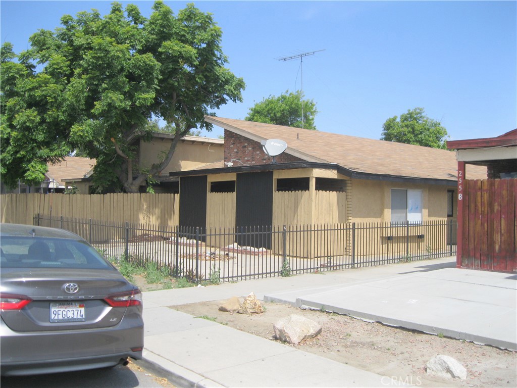 235 E 7th Street