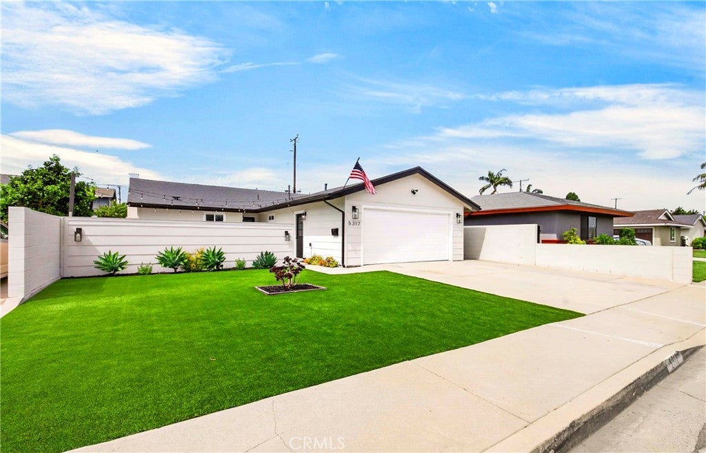 Properties 1 5317 Kirtland Ave