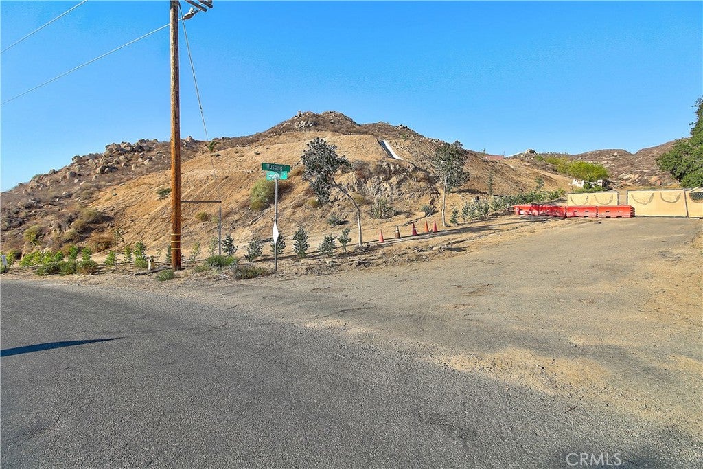 20653 Mustang Court