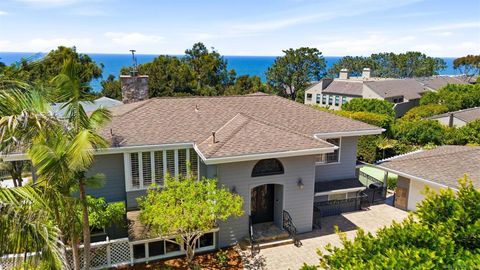 Photo of 226 Stratford Park Cir Cir, Del Mar, CA 92014 (MLS # 260009397SD)