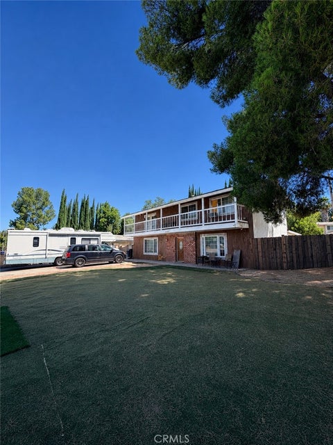 Photo of 18925 Cedar Valley WAY, Newhall, CA 91321 (MLS # CV26159765)