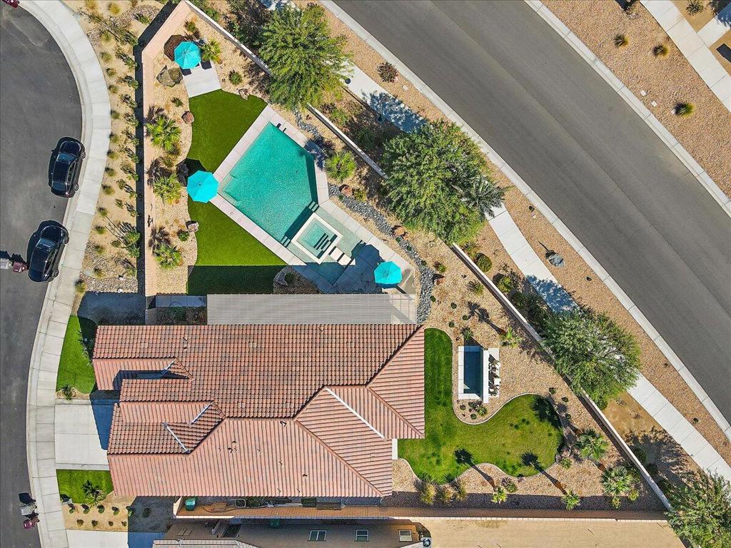 43600 Vacanza Court