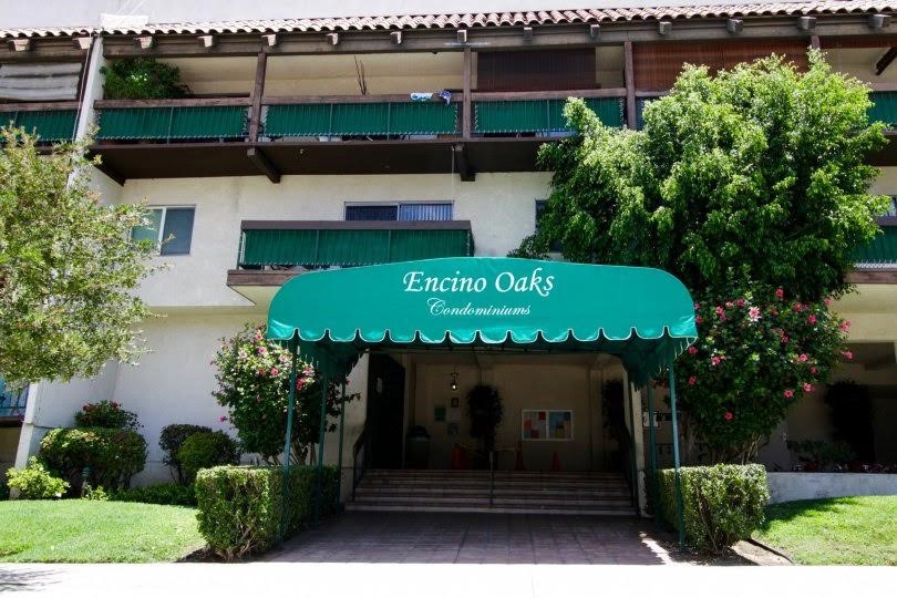 Welcome to 5460 White Oak Ave #E326 — a beautifully maintained 2-bedroom, 2-bathroom condo nestled in one of Encino's most desirable resort-style communities. This bright and airy unit features an open-concept layout with abundant natural light, smooth ceilings, and a private balcony perfect for relaxing or entertaining.
The updated kitchen boasts granite countertops, stainless steel appliances, and ample cabinet space. The spacious living and dining area flows seamlessly, offering comfort and flexibility. Both bedrooms are generously sized, with the primary suite featuring a large walk-in closet and en-suite bathroom.
Located in a secure, gated complex with lush landscaping, the community offers a sparkling pool, spa, tennis courts, gym, recreation room, and 24-hour security. HOA dues include water, trash, and earthquake insurance.
Centrally located near Ventura Blvd, with easy access to the 101 Freeway, restaurants, shops, and parks — this is the ideal home for first-time buyers, investors, or anyone looking to enjoy the best of Encino living.