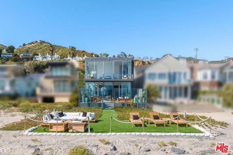 Photo of 31220 Broad Beach Road, Malibu, CA 90265 (MLS # 25532829) Photo of 31220 Broad Beach Road, Malibu, CA 90265 (MLS # 25532829)