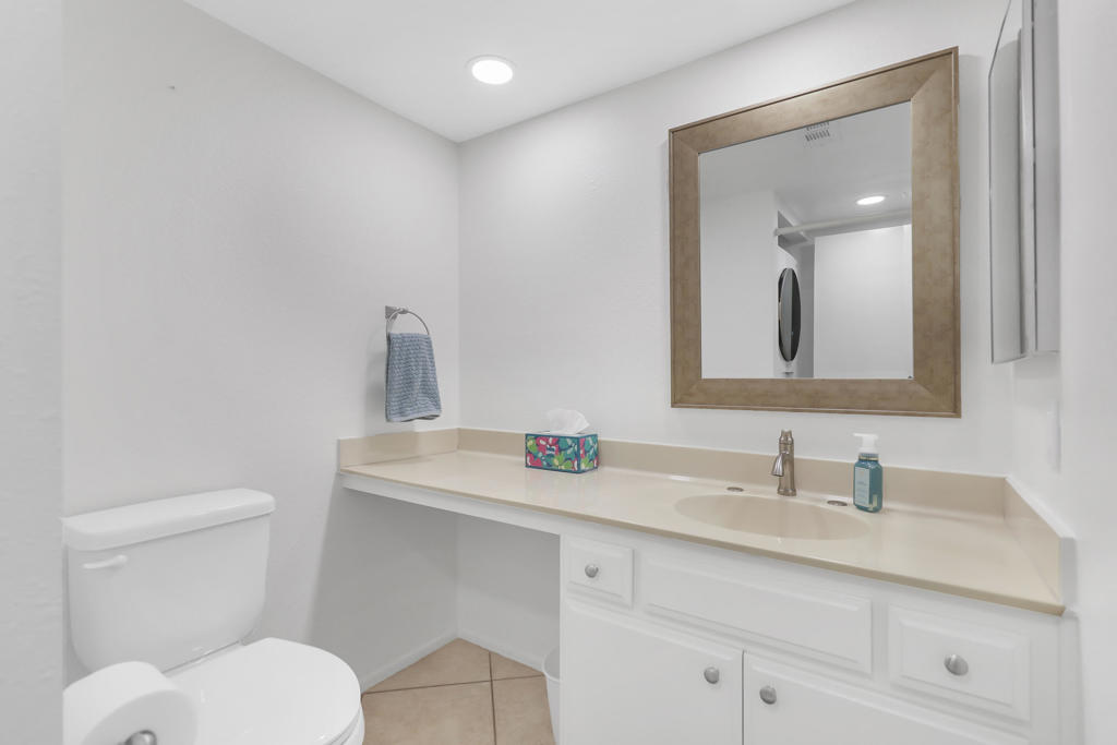 Deep Canyon Tennis C - Residential