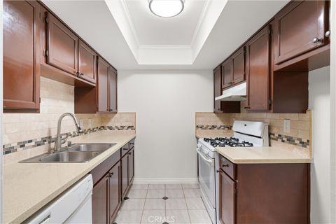 Photo of 18961 Florida Street #2, Huntington Beach, CA 92648 (MLS # PW26030884)