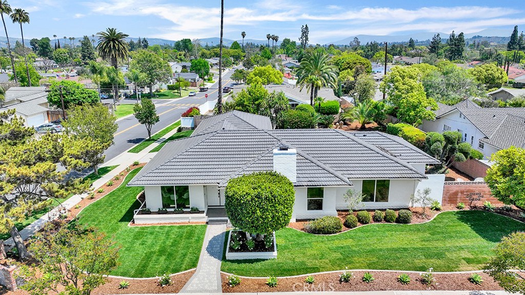 3212 Sunnywood Drive