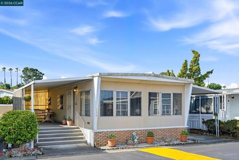 Photo of 16401 San Pablo Ave Ave, San Pablo, CA 94806 (MLS # 41131582)