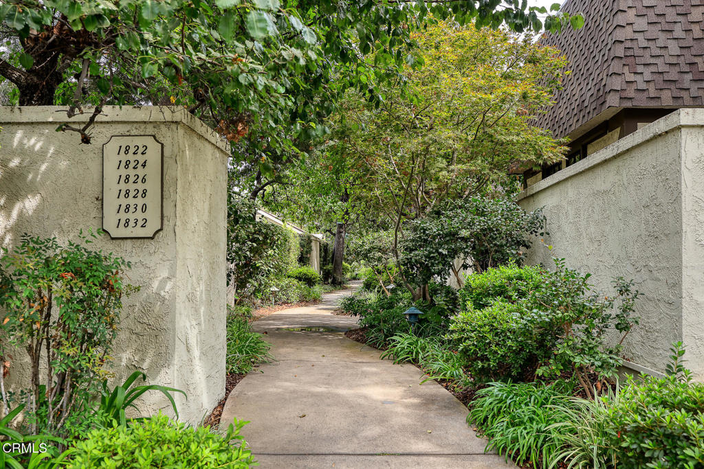 1832 Bushnell Avenue