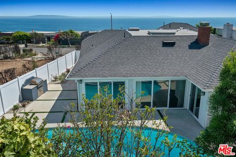 Photo of 18133 Wakecrest Drive, Malibu, CA 90265 (MLS # 26658089)